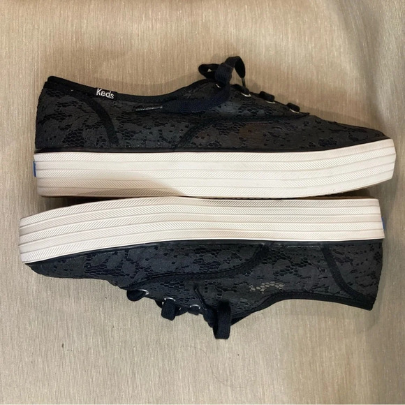 KEDS  Sz 10 Triple Cvo Festival Dream Foam Insoles Lace Up Lace Sneakers NWOT - Picture 8 of 12